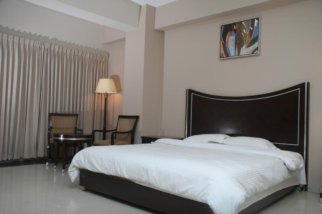 Nirvana Inn Sylhet Phòng bức ảnh