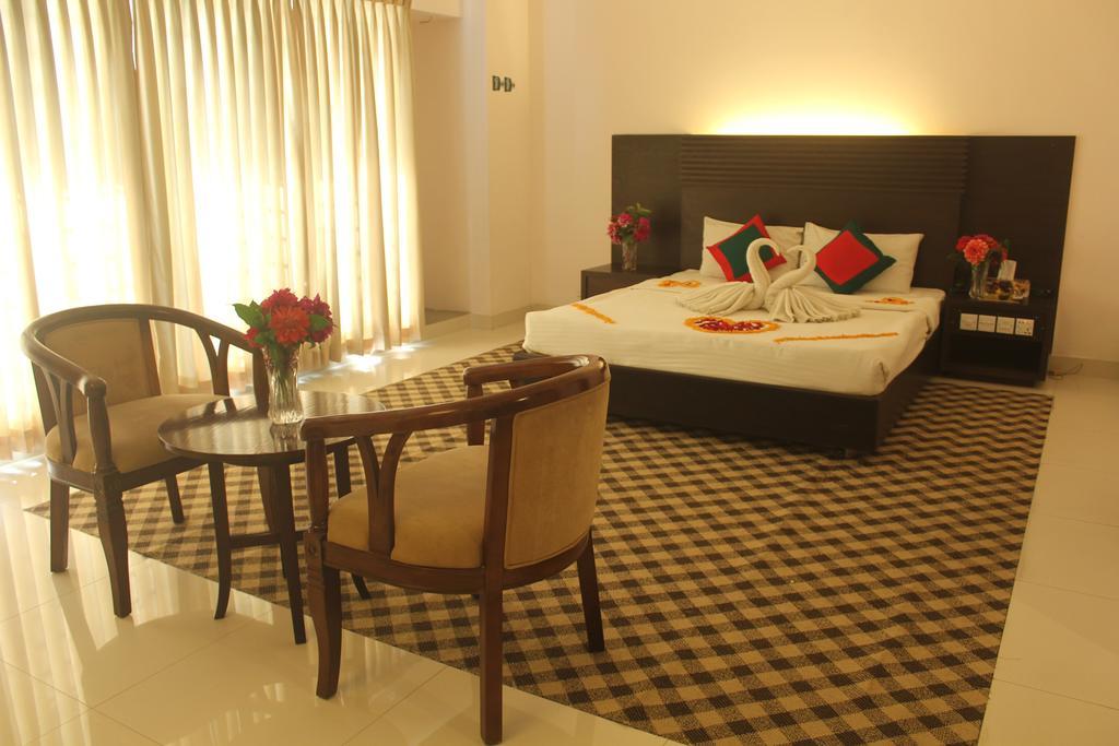 Nirvana Inn Sylhet Ngoại thất bức ảnh
