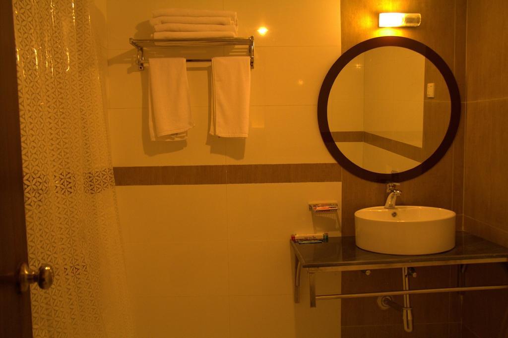 Nirvana Inn Sylhet Ngoại thất bức ảnh