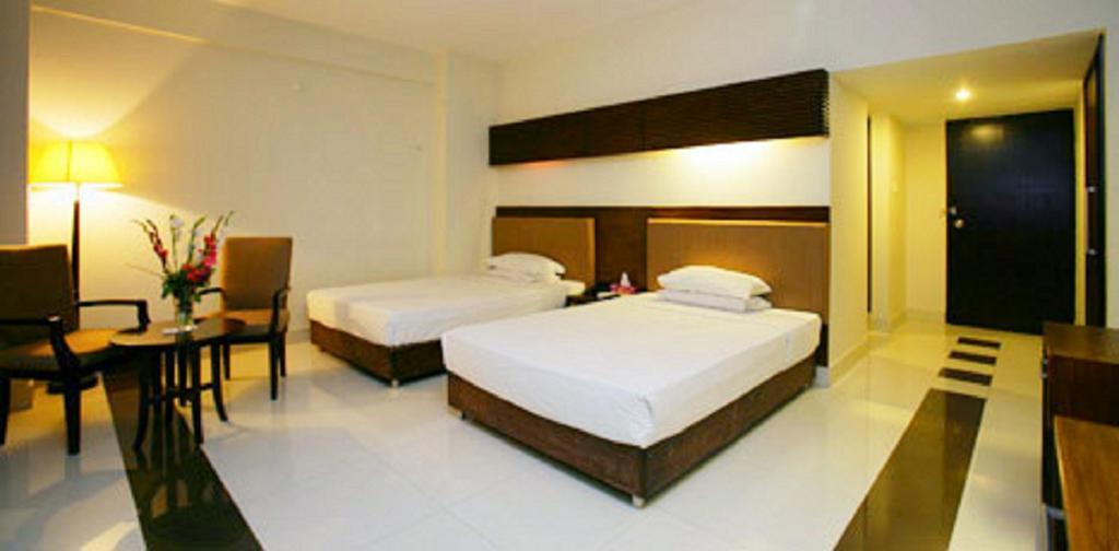 Nirvana Inn Sylhet Ngoại thất bức ảnh